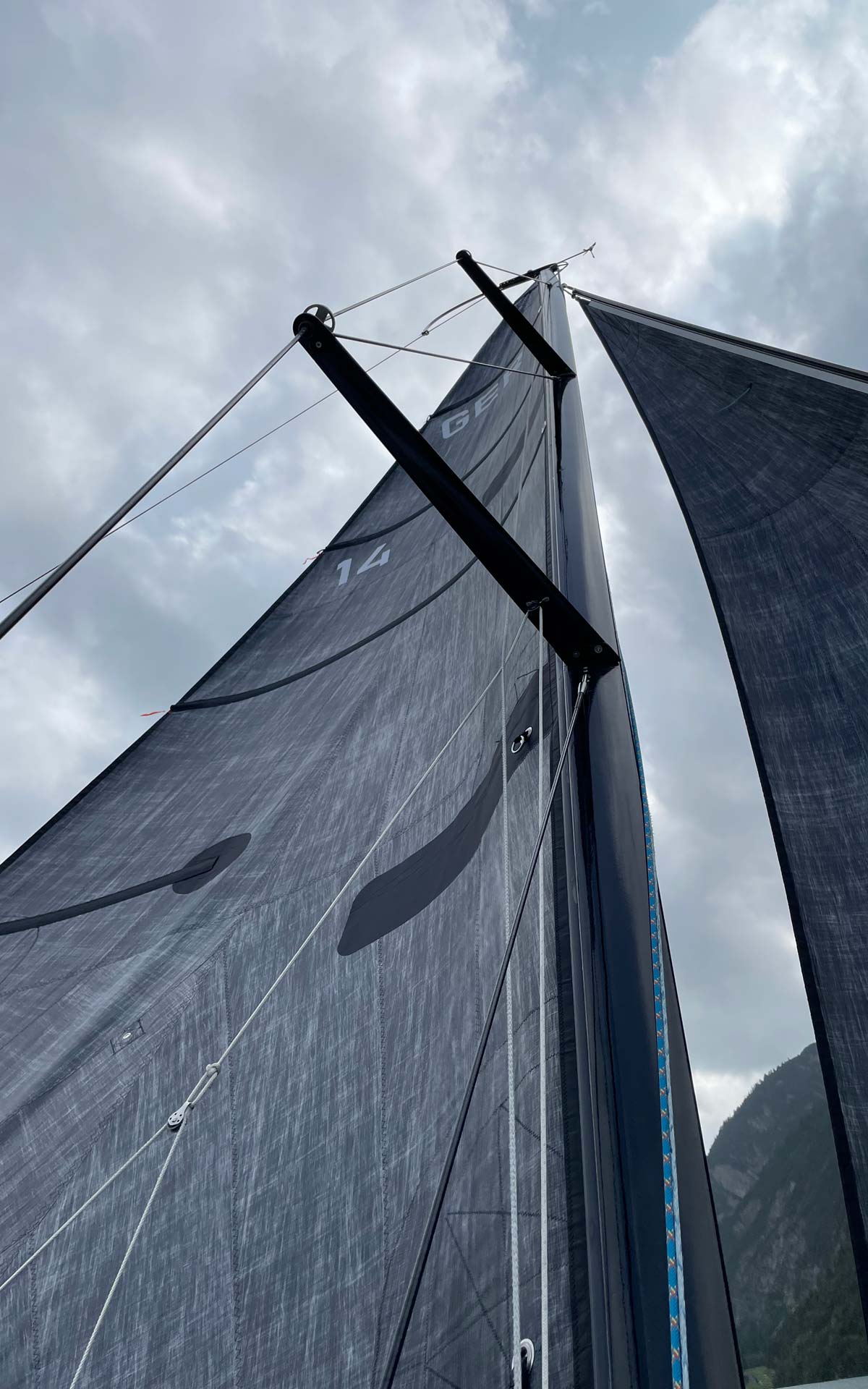 Carbon Rigging Neuer CUL-Power-Kicker und Carbon Wanten für Jantar 26 Race - CUL-Masten